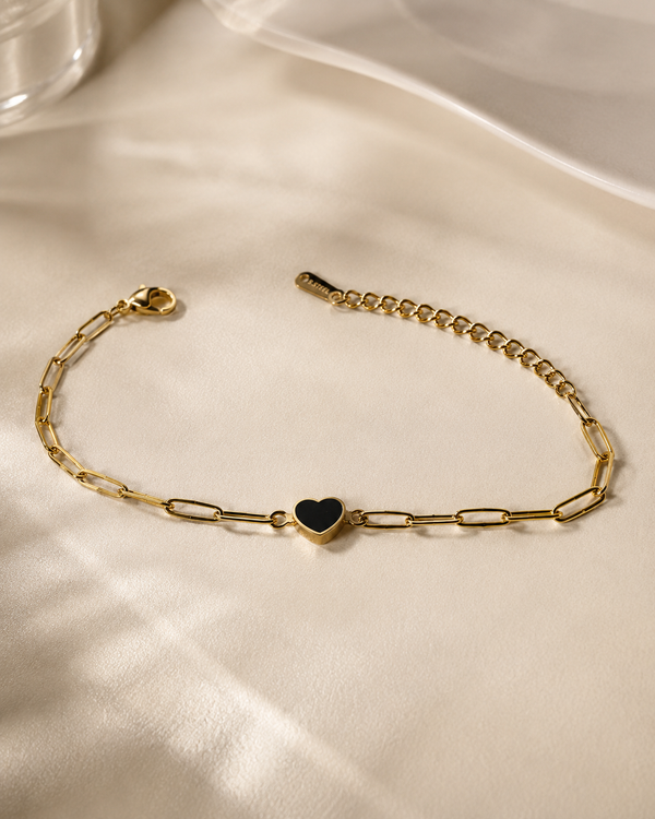 Chic Black Heart Bracelet